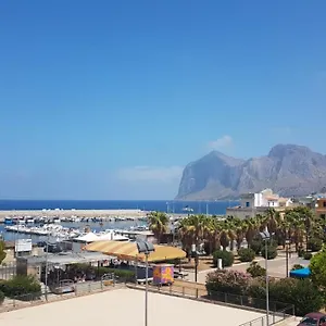 https://appartamento-piano-ponenete.sicilyhotelsitaly.net