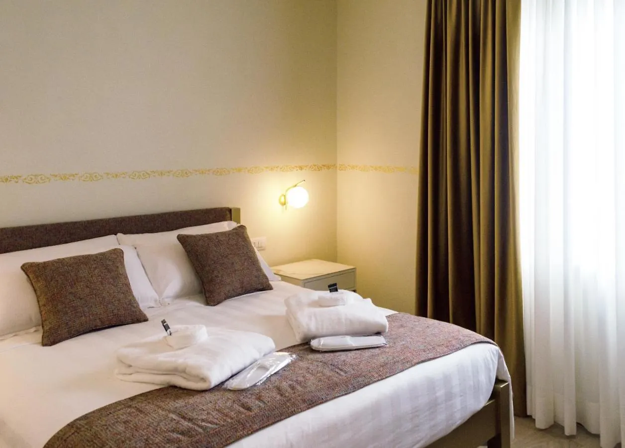 Gasthuis Palazzo Essenza Hotel San Miniato Italië