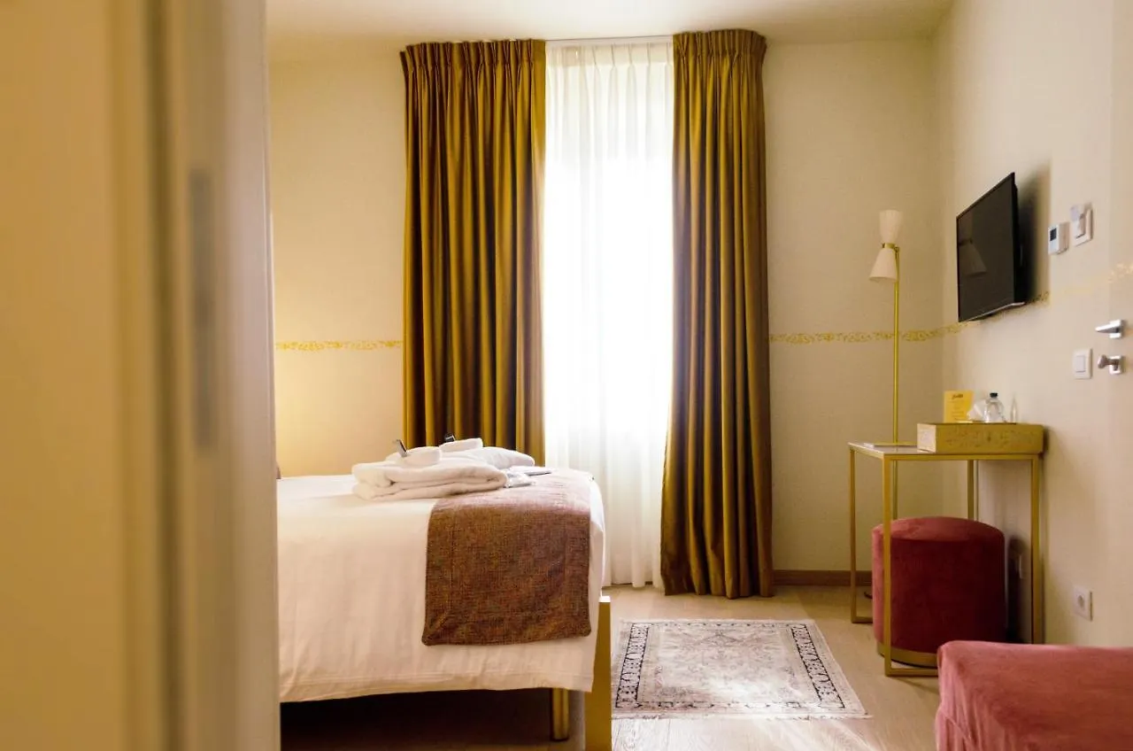 Gasthuis Palazzo Essenza Hotel San Miniato