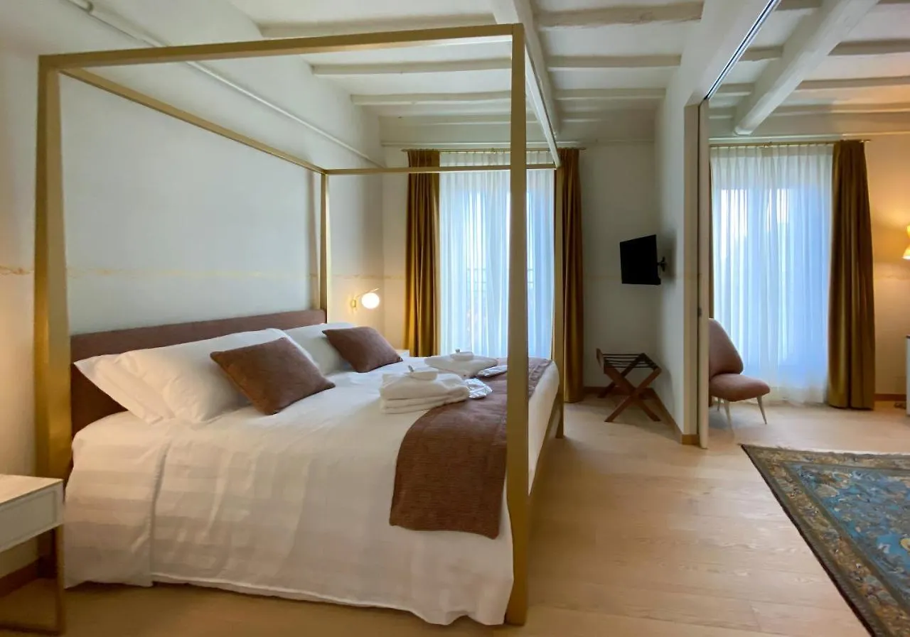 Palazzo Essenza Hotel San Miniato 0*,  Olaszország